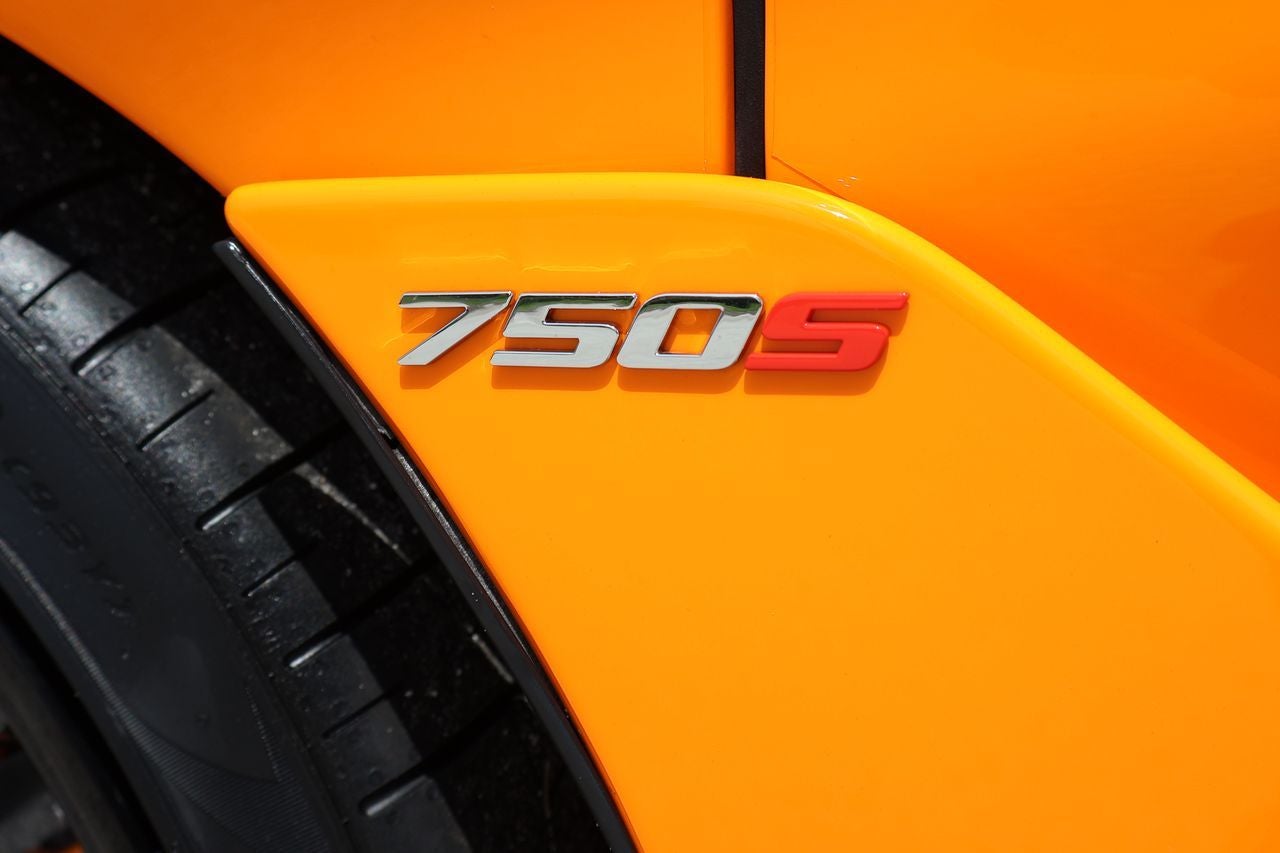 2024 McLaren 750S Base