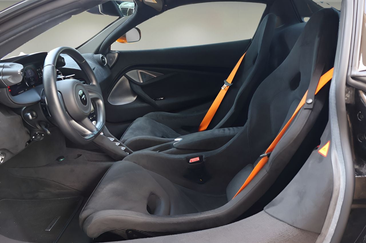 2024 McLaren 750S Base