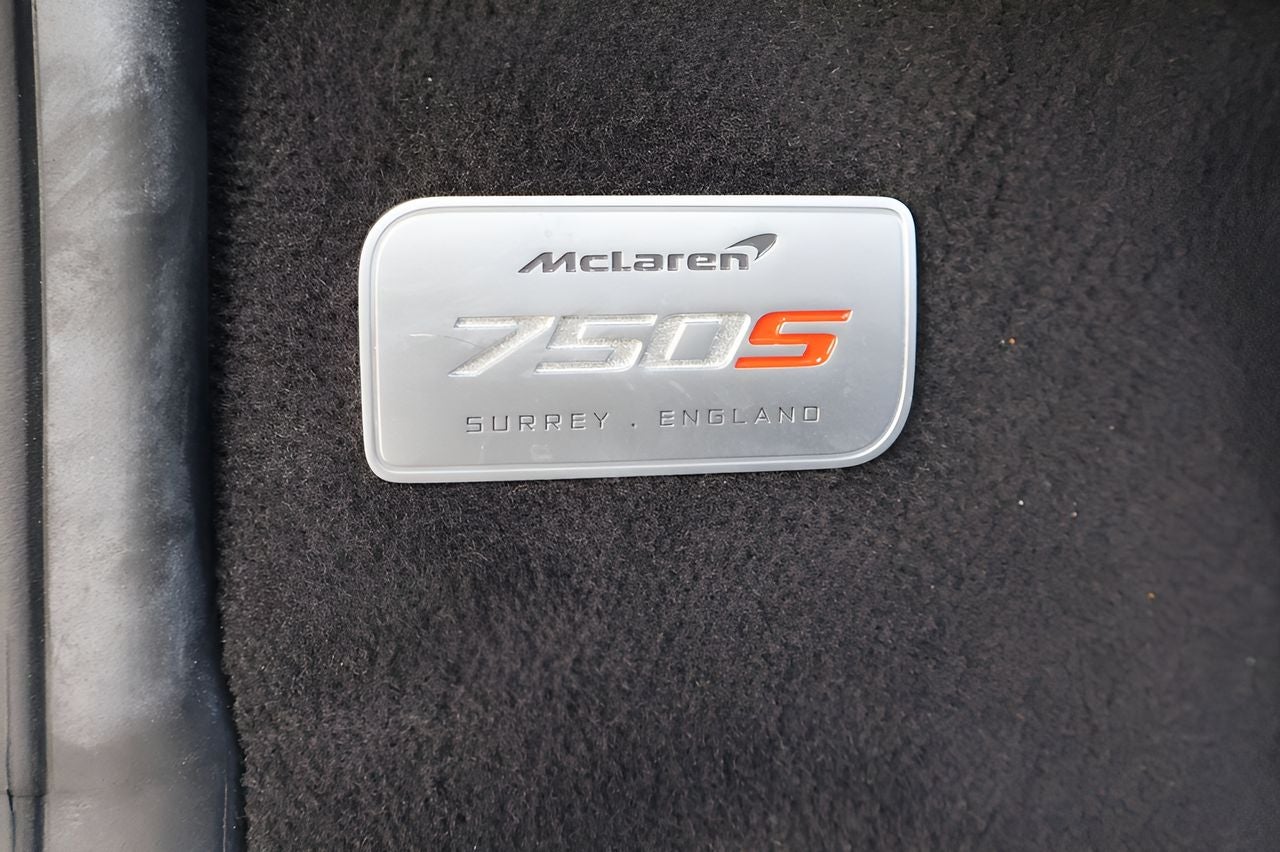 2024 McLaren 750S Base
