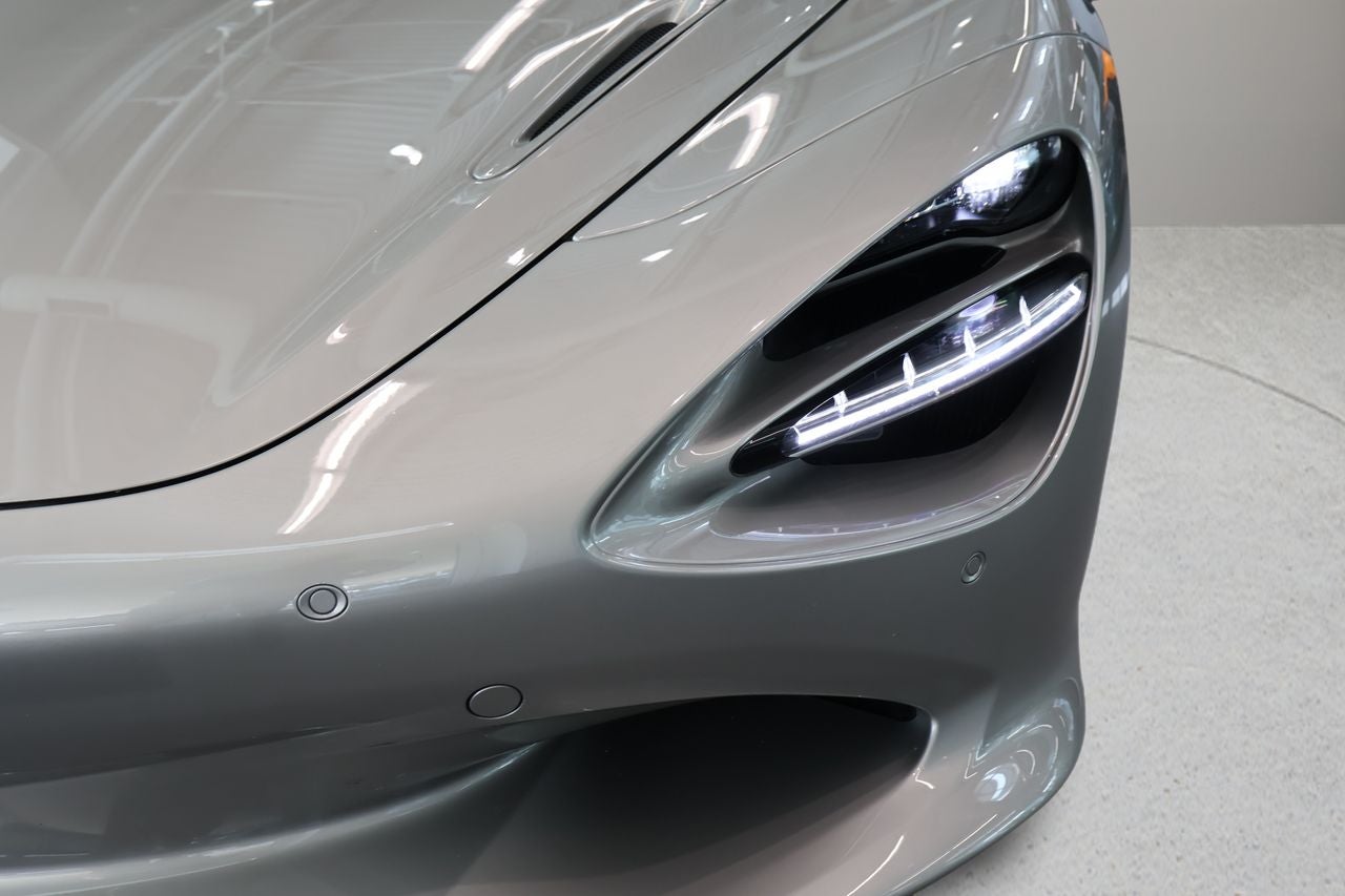 2025 McLaren 750S Base