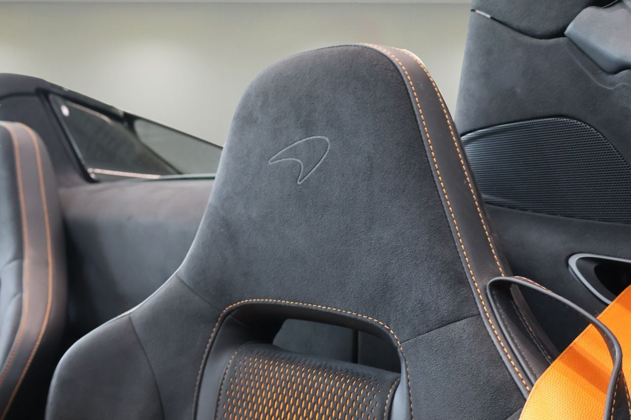 2025 McLaren 750S Base