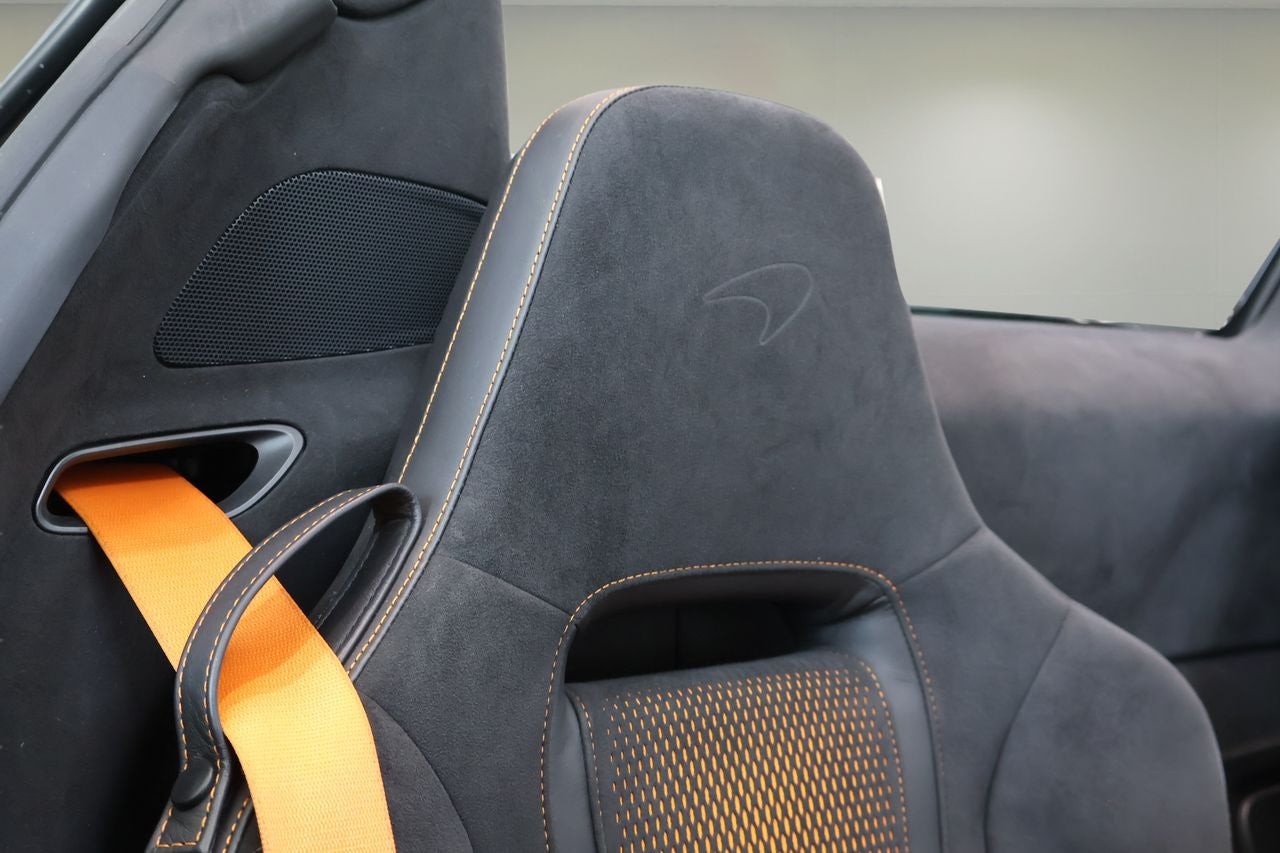 2025 McLaren 750S Base