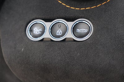2025 McLaren 750S Base