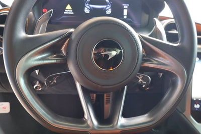2025 McLaren 750S Base