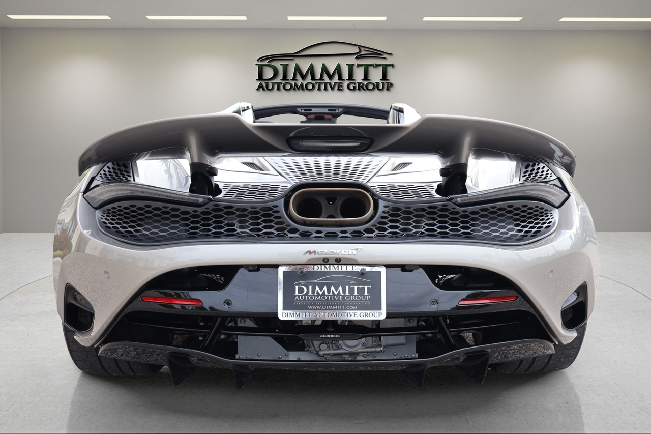2025 McLaren 750S Base