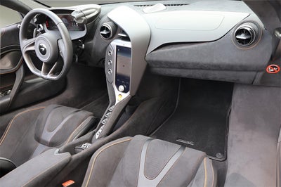 2026 McLaren 750S Base