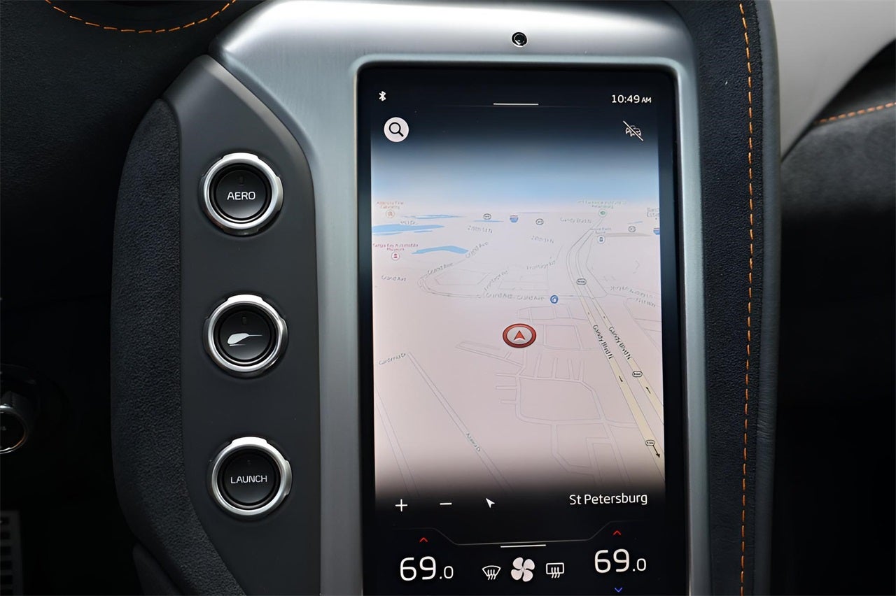 2026 McLaren 750S Base