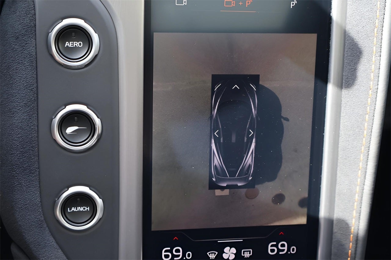 2026 McLaren 750S Base