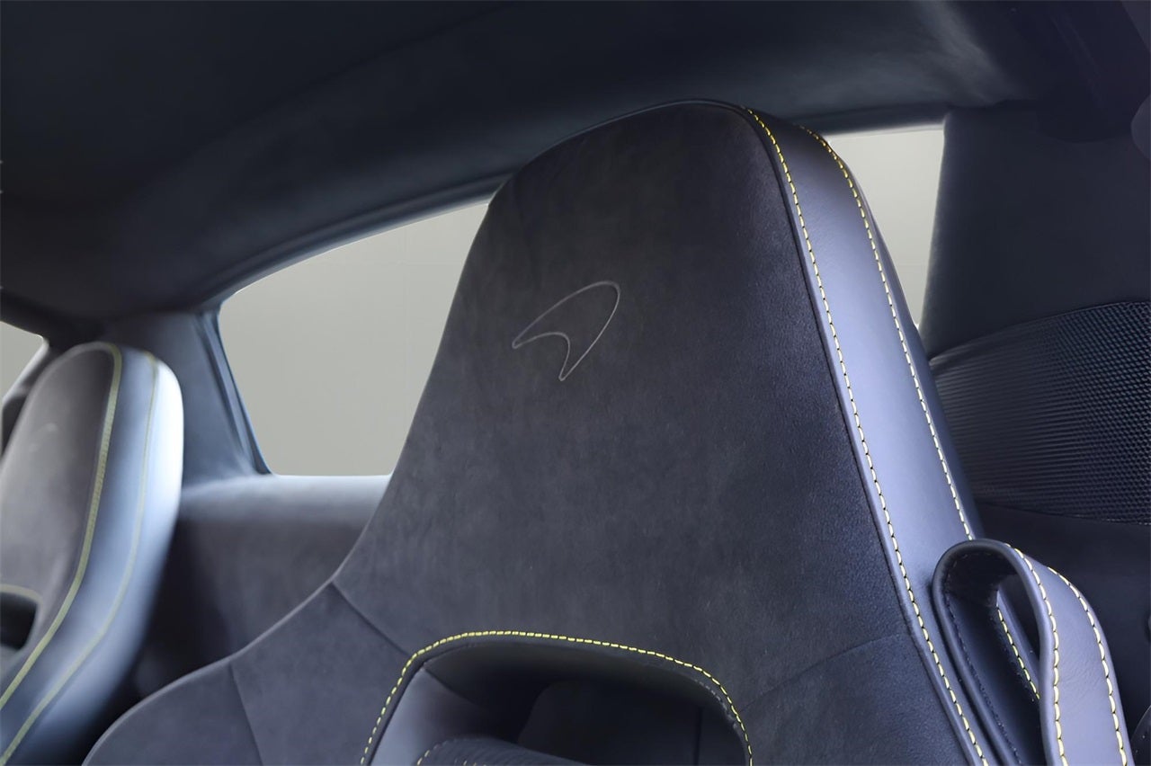 2026 McLaren 750S Base