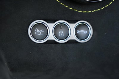 2026 McLaren 750S Base