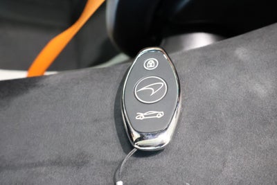 2027 McLaren 750S Base