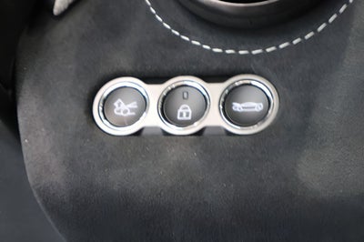 2027 McLaren 750S Base