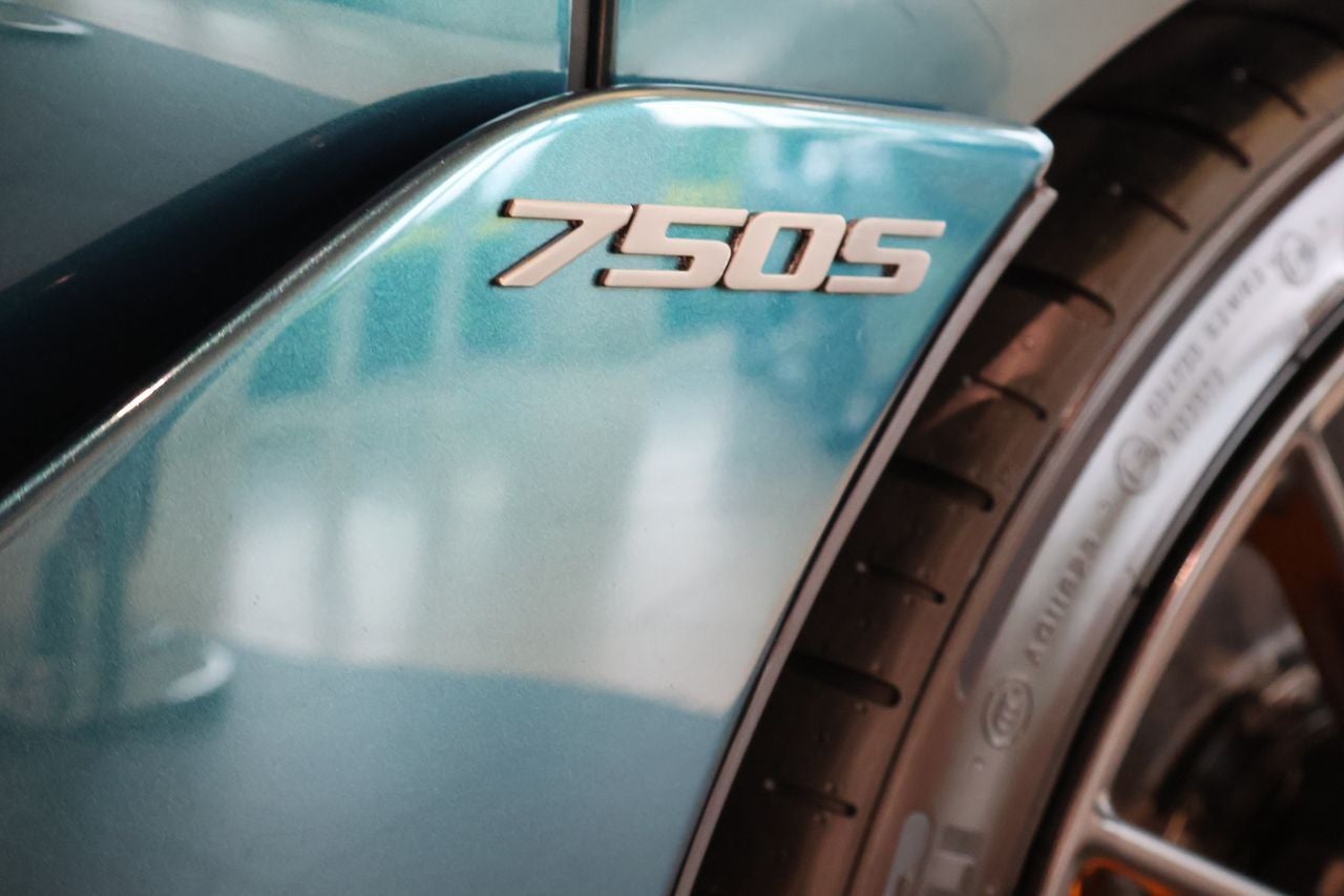 2027 McLaren 750S Base
