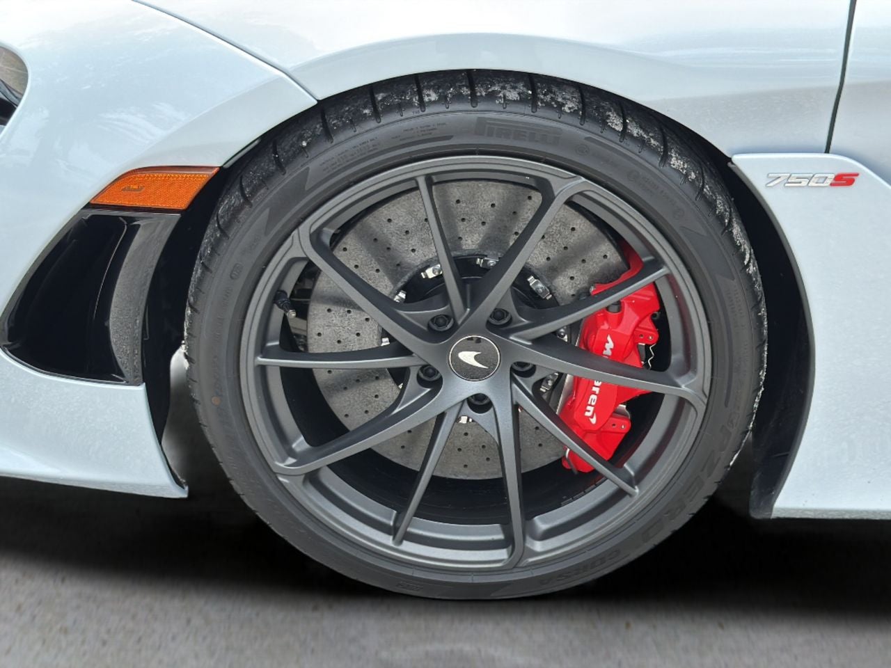 2025 McLaren 750S Base