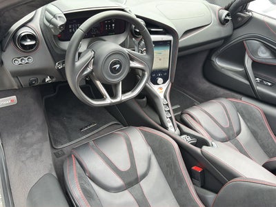 2025 McLaren 750S Base