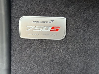 2025 McLaren 750S Base