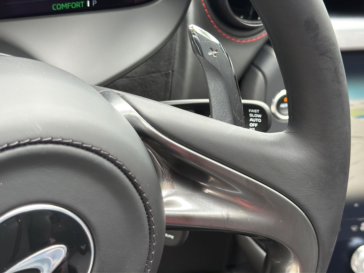 2025 McLaren 750S Base