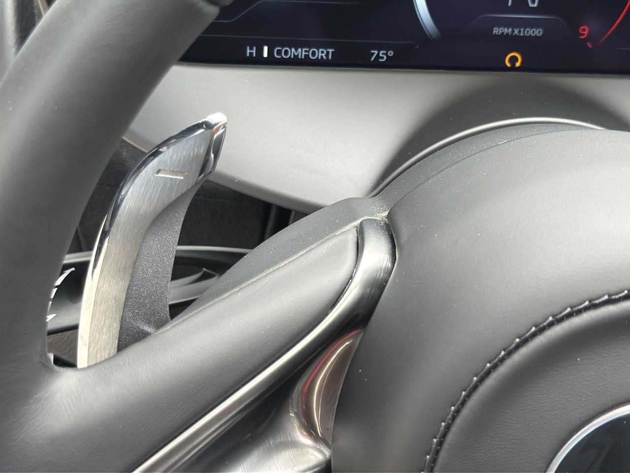 2025 McLaren 750S Base