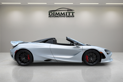 2025 McLaren 750S Base