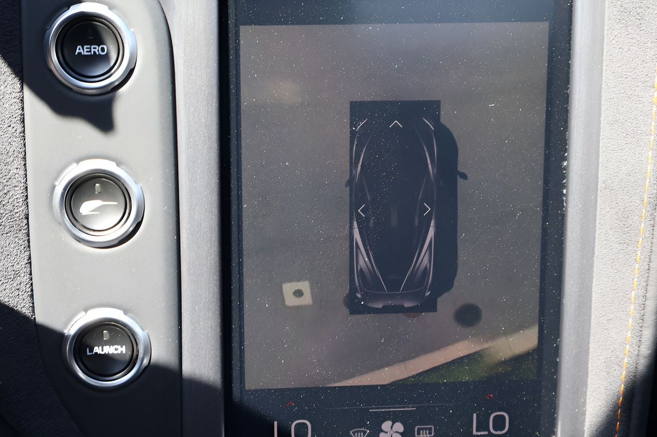 2026 McLaren 750S Base