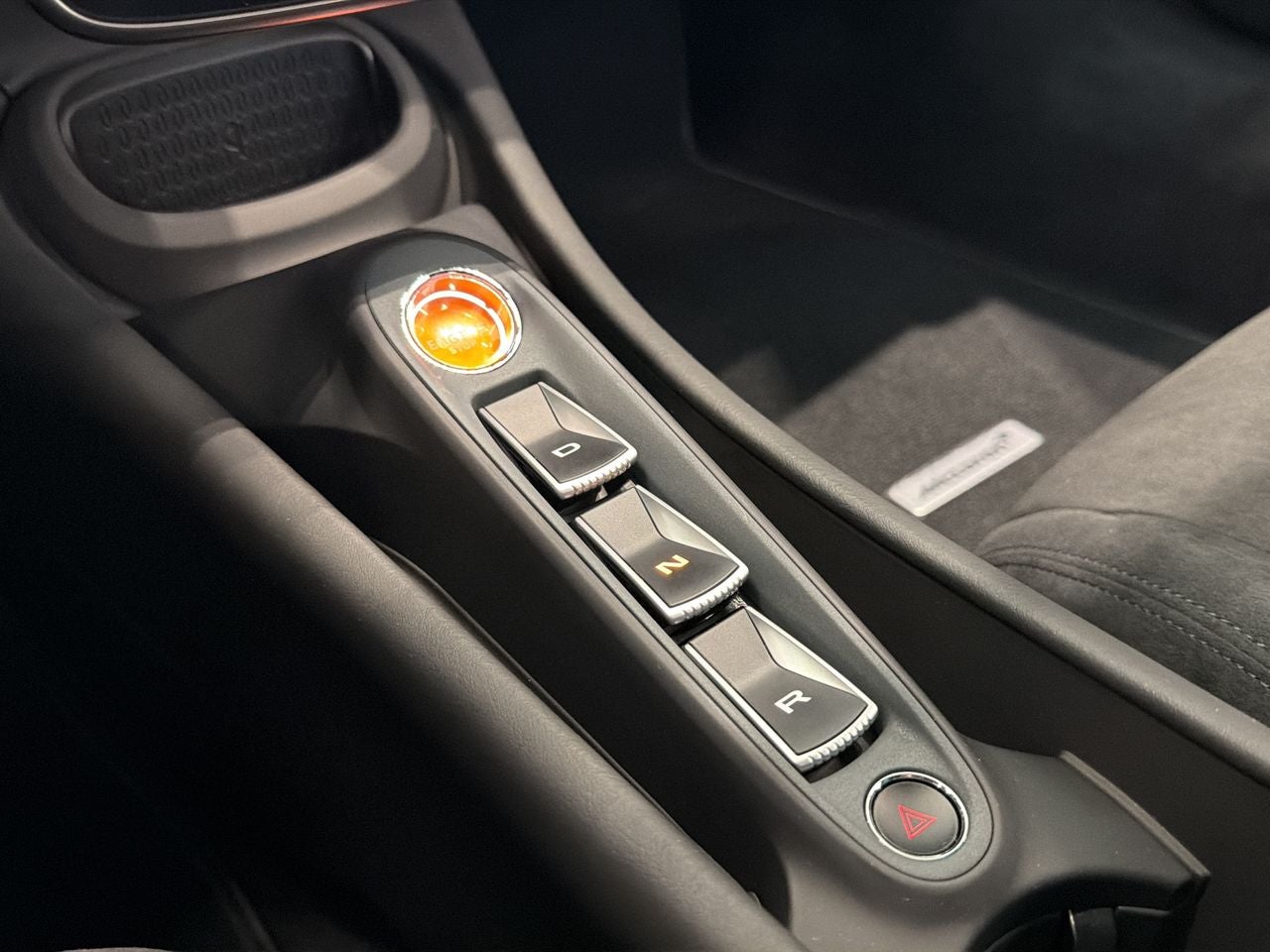 2026 McLaren Artura Base