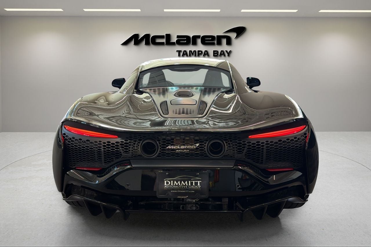 2026 McLaren Artura Base