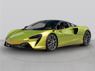 2026 McLaren Artura Base