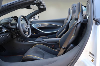 2026 McLaren Artura Base