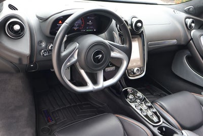 2023 McLaren GT Base
