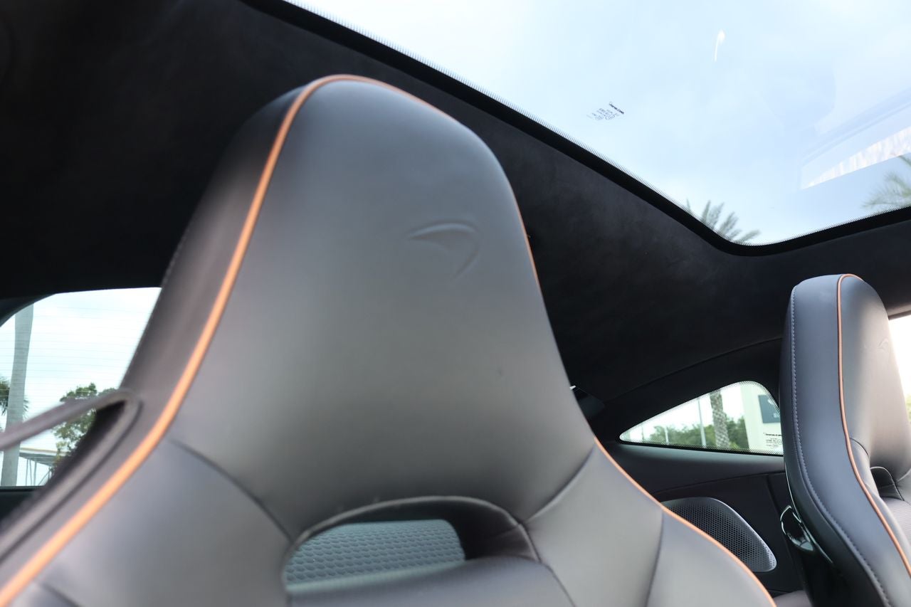 2023 McLaren GT Base