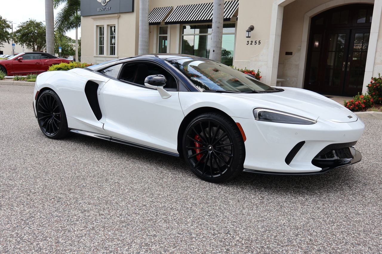 2023 McLaren GT Base