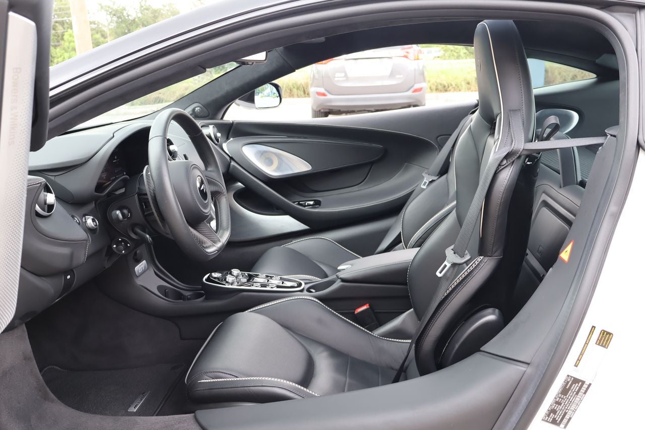 2023 McLaren GT Base