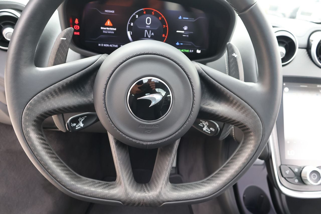 2023 McLaren GT Base