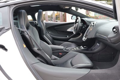 2023 McLaren GT Base