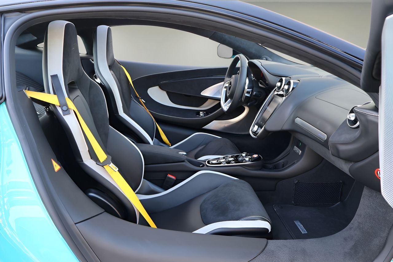 2026 McLaren GTS Base