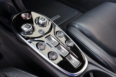 2022 McLaren GT Base