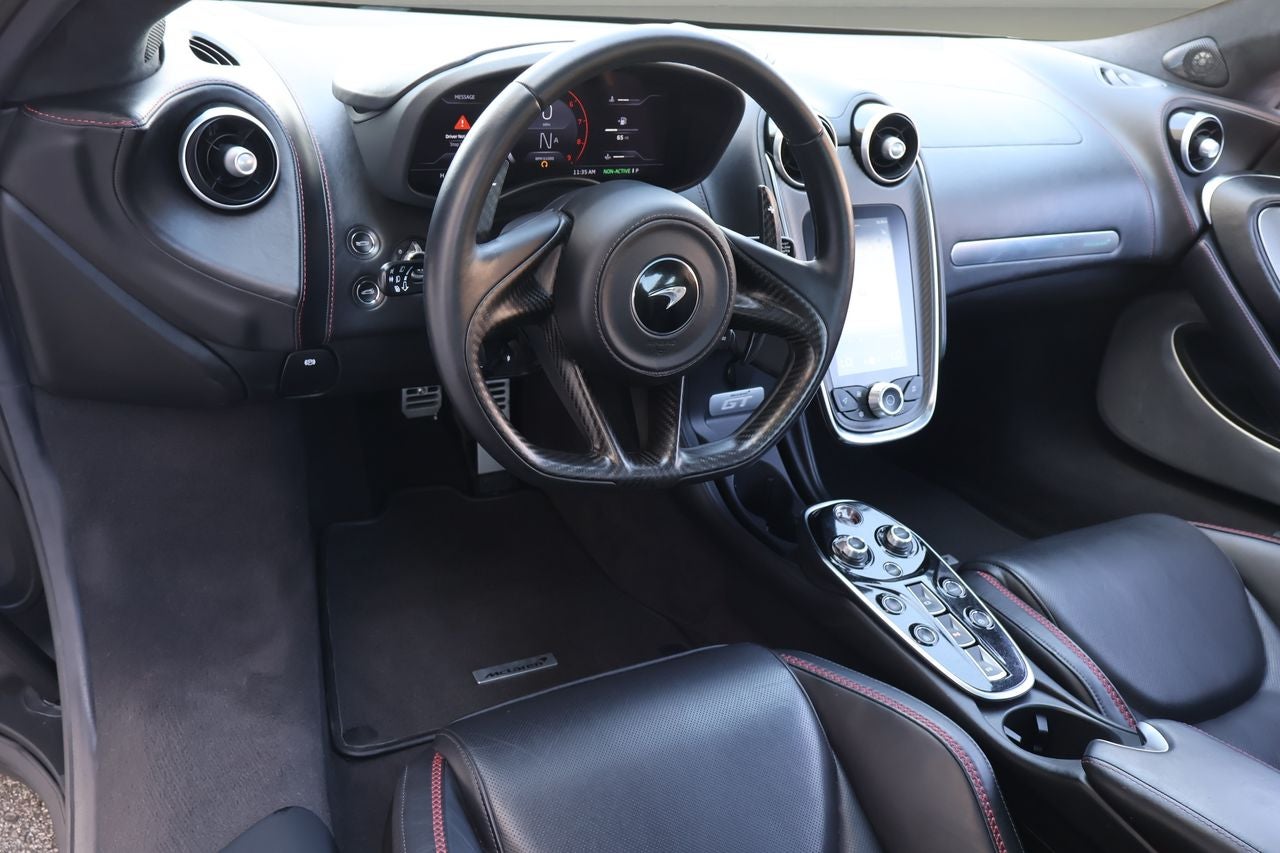 2023 McLaren GT Base