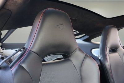 2023 McLaren GT Base