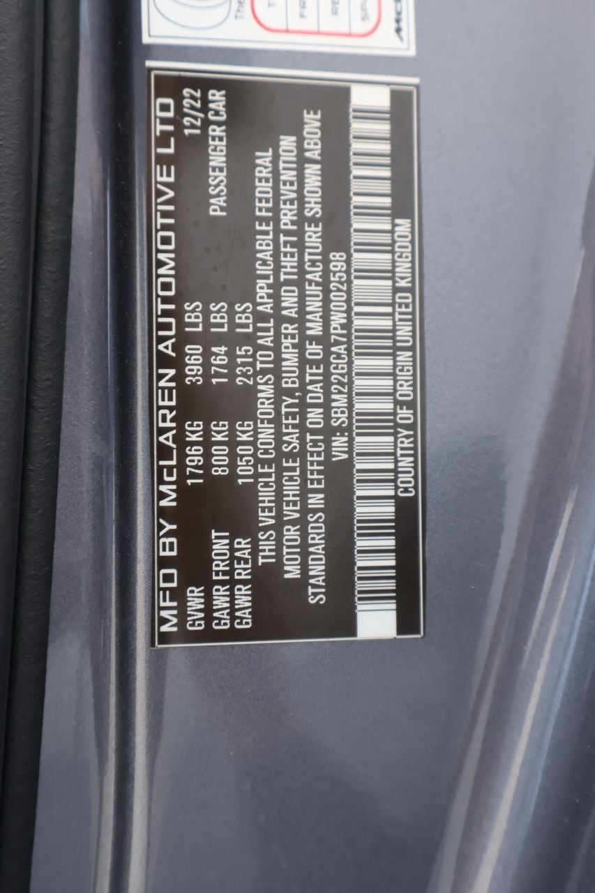 2023 McLaren GT Base