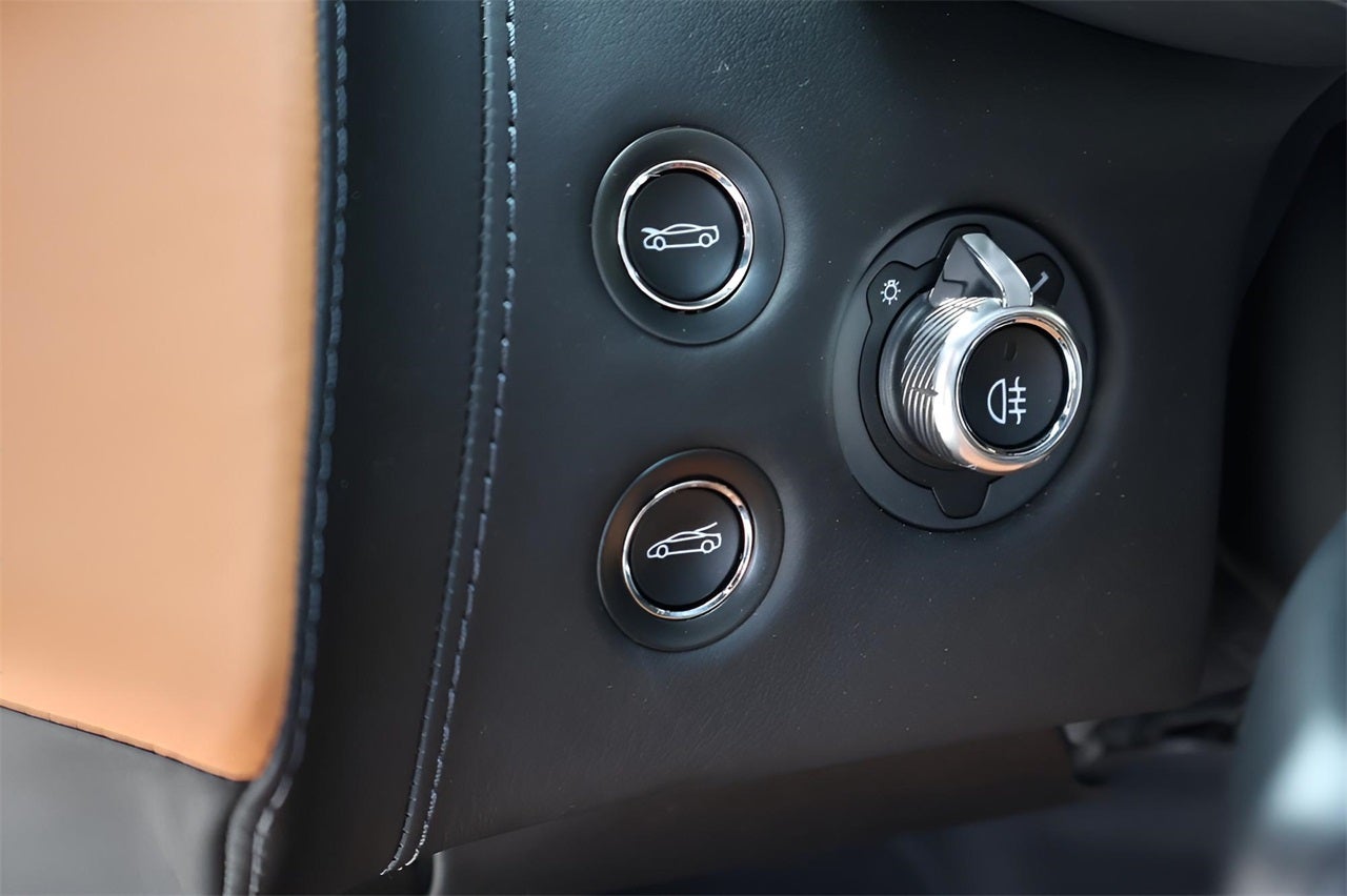 2025 McLaren GTS Base