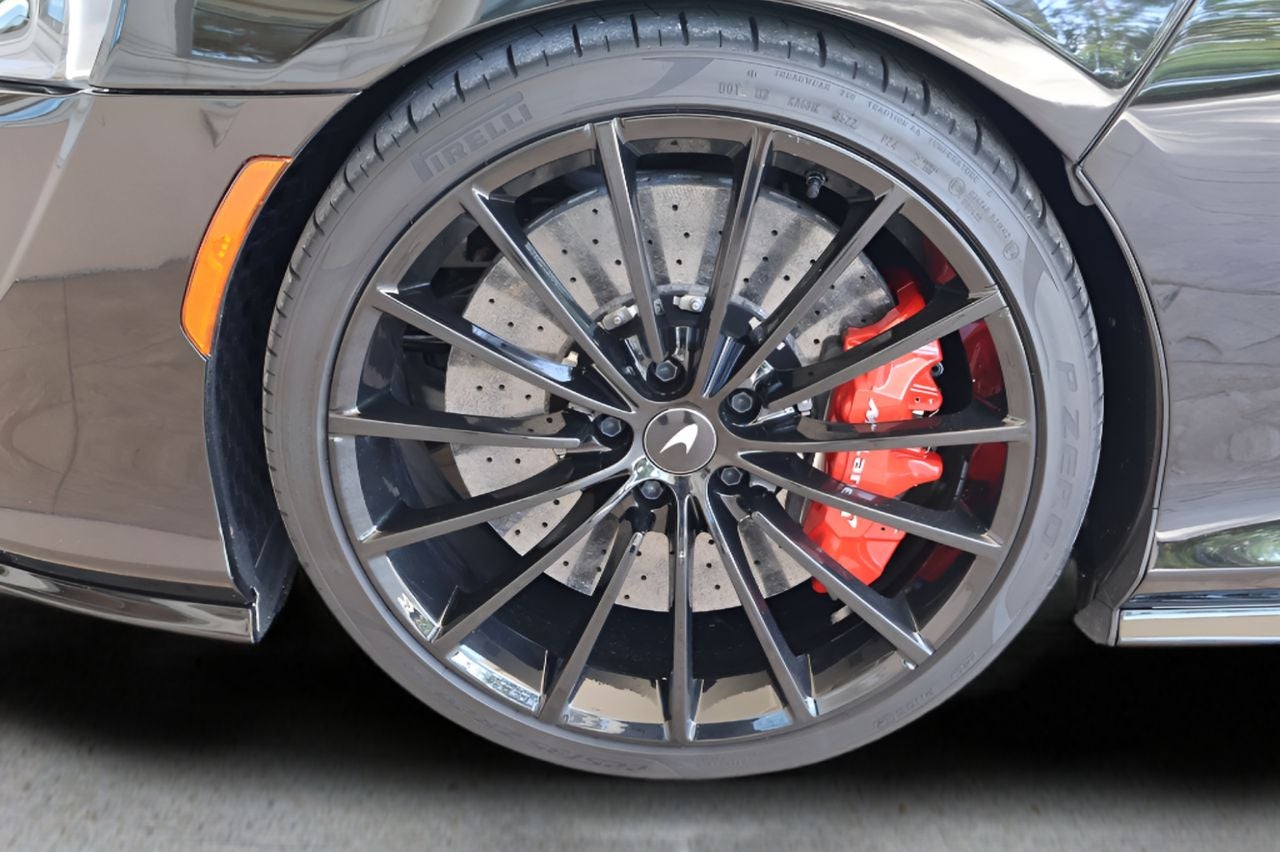 2023 McLaren GT Base