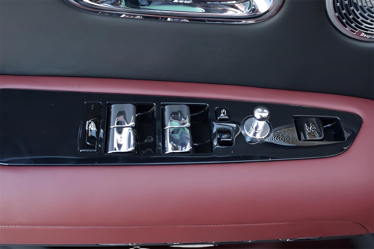 2025 Rolls-Royce Ghost 