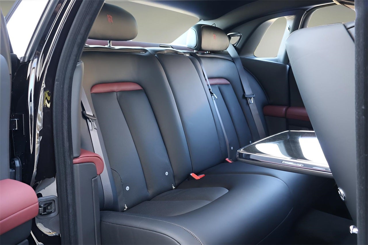 2025 Rolls-Royce Ghost 