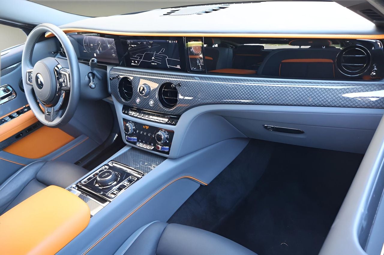 2025 Rolls-Royce Ghost 