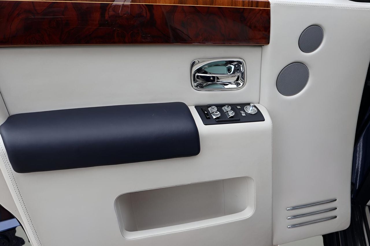 2016 Rolls-Royce Phantom 