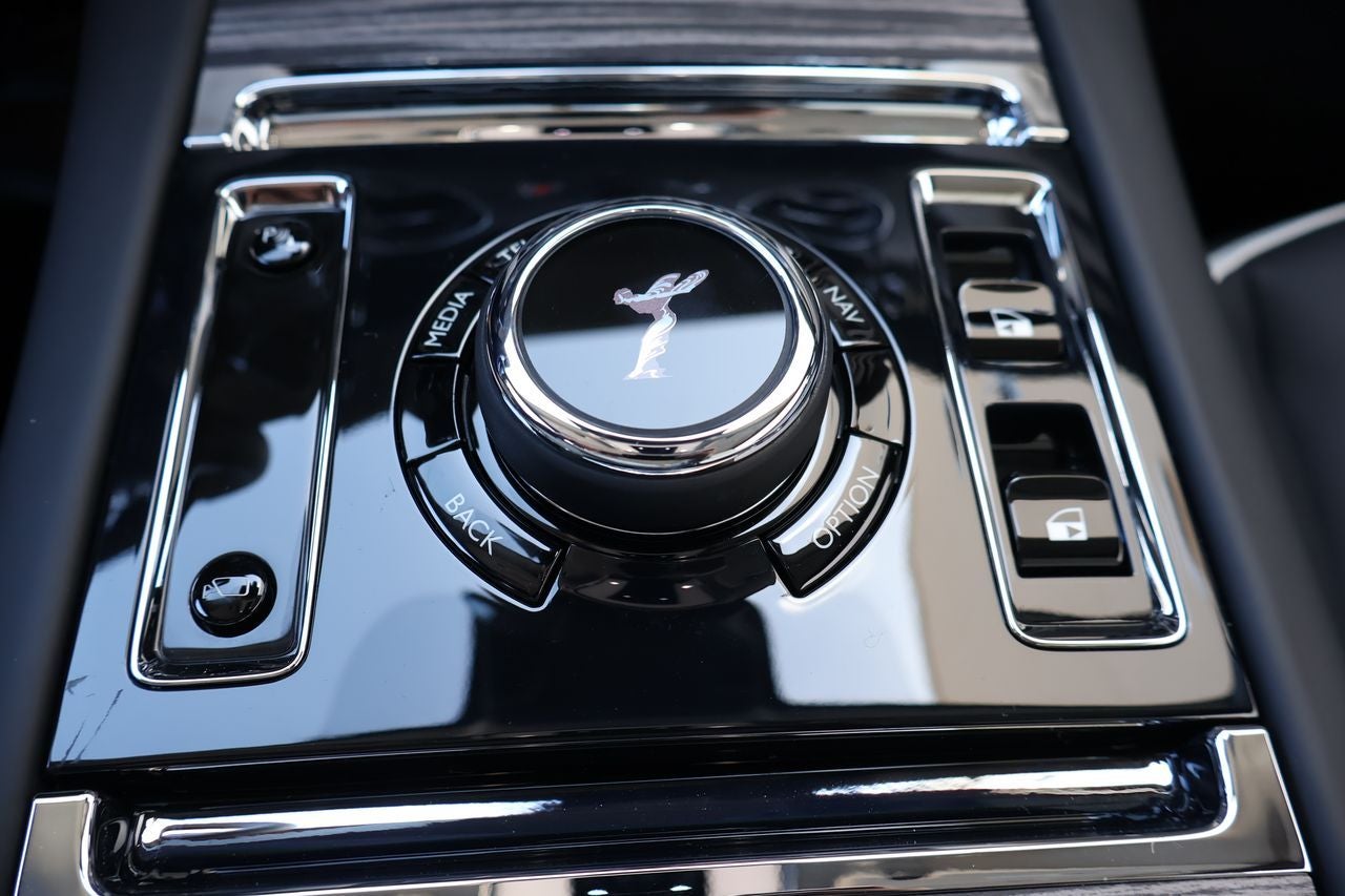 2026 Rolls-Royce Spectre 