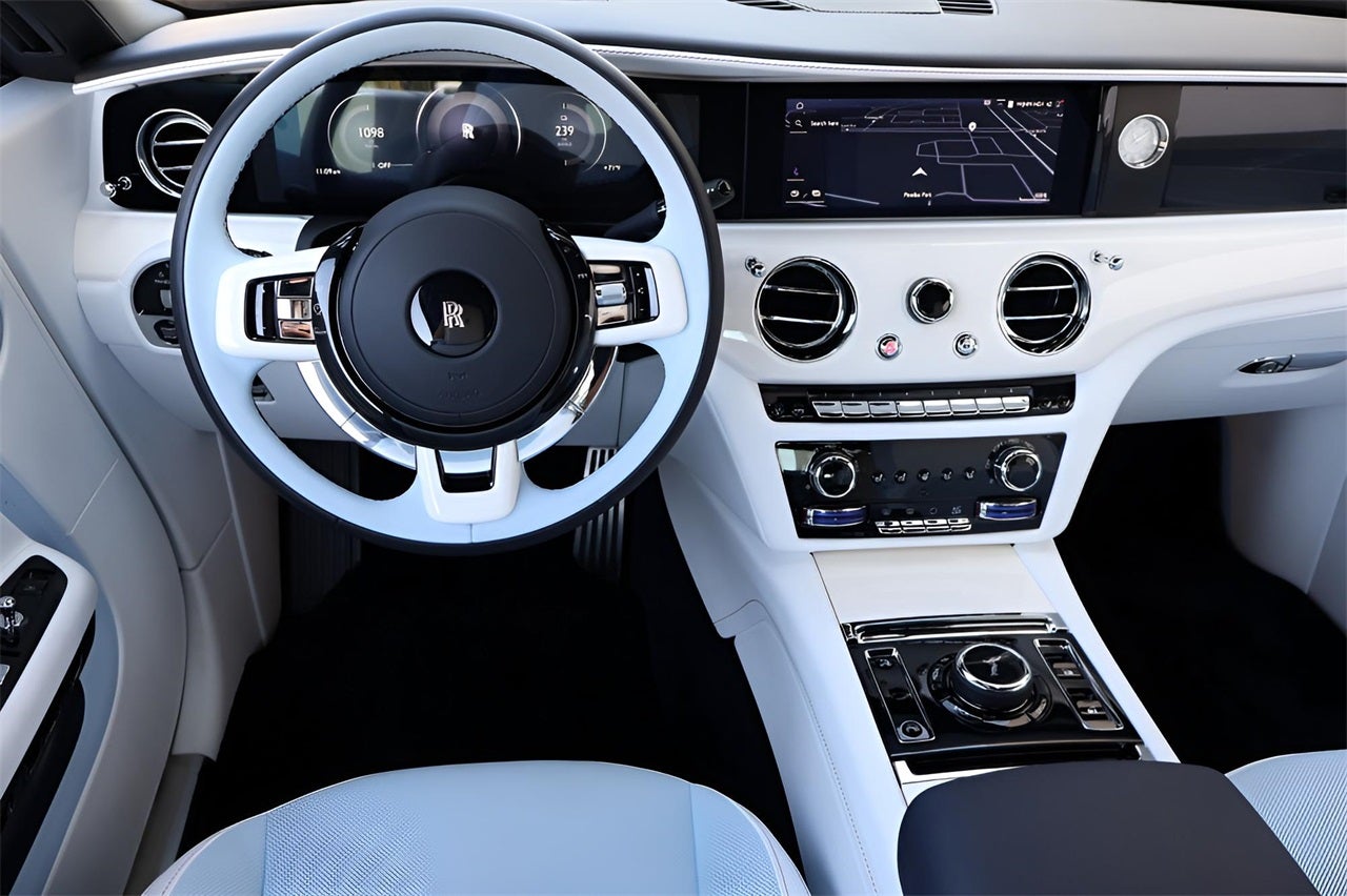 2025 Rolls-Royce Spectre 