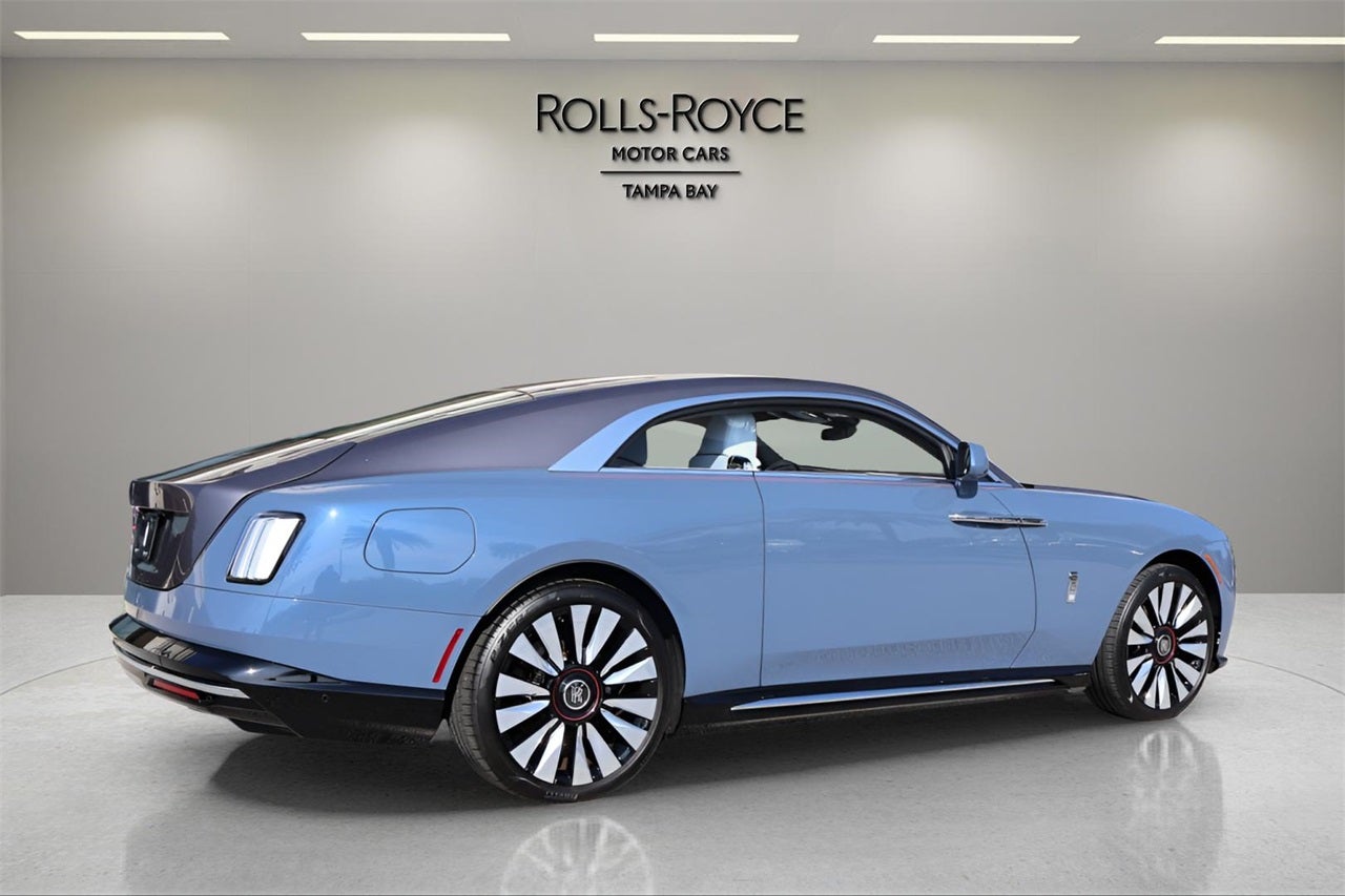 2025 Rolls-Royce Spectre 