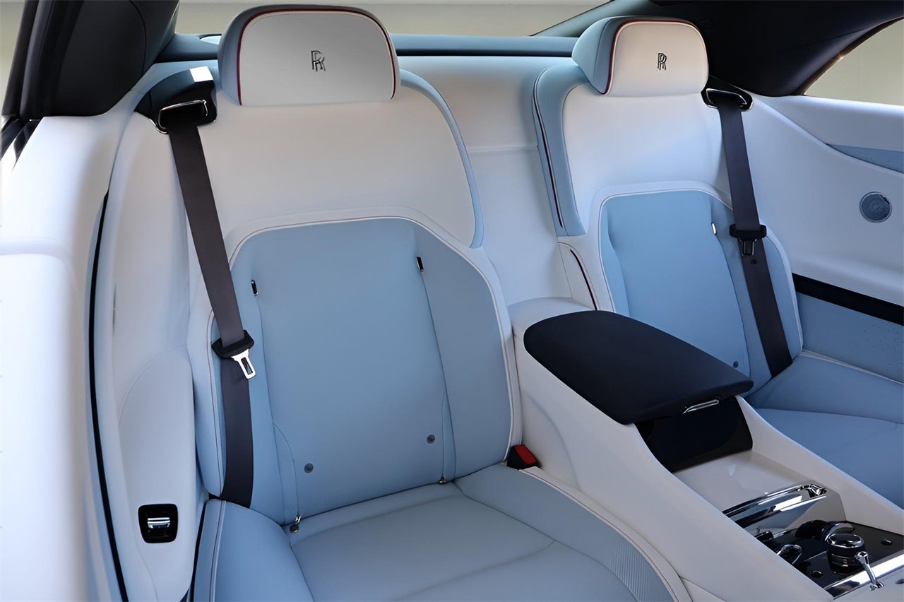 2025 Rolls-Royce Spectre 