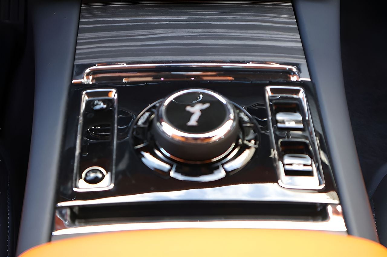 2024 Rolls-Royce Spectre 